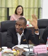 说明: //filmza.net/__local/1/A0/B0/B18C3A2DBD5D75462F8C976BE5B_4EEF1618_1A1A.jpg