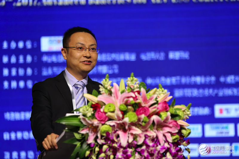 做爱影片
经济学博士、副教授谢里 做爱影片
经济学博士、副教授谢里